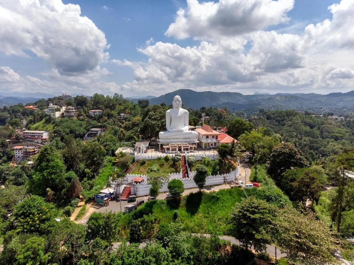 Privatunterkunft Orchard Home Kandy